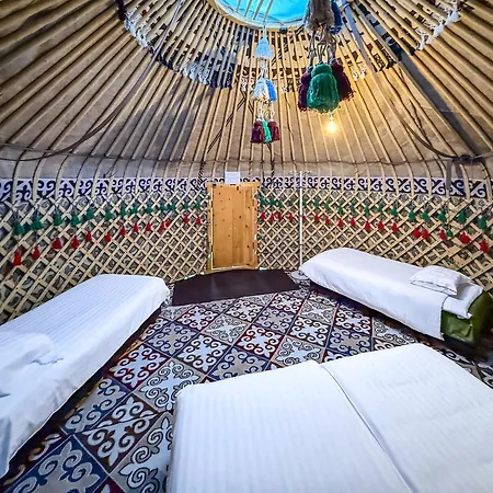 Campsite Joekaeaeru Puhkekeskus Rannapungerjal *